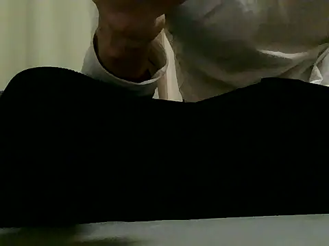 Snapshot of UKI06 chatting on 01-10-25, 03:48 UKI06 online show from 01-10-25, 03:48