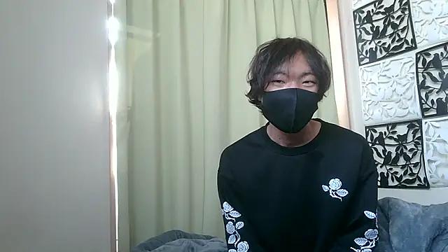 Snapshot of UKI06 chatting on 12-04-24, 05:10 UKI06 online show from 12-04-24, 05:10