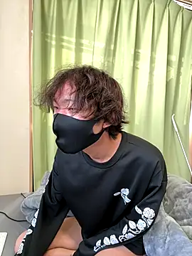 Snapshot of UKI06 chatting on 12-05-24, 05:32 UKI06 online show from 12-05-24, 05:32