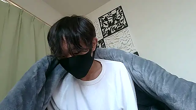 Snapshot of UKI06 chatting on 01-14-25, 04:57 UKI06 online show from 01-14-25, 04:57