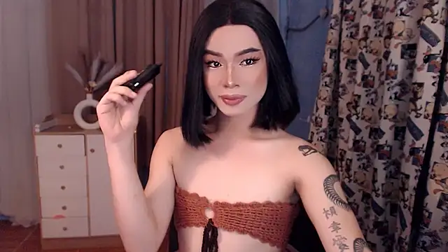 Snapshot of Dimpledimps69 chatting on 11-17-25, 01:26 Dimpledimps69 online show from 11-17-25, 01:26