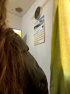 Snapshot of Yasmine47 chatting on 09-26-25, 07:48 Yasmine47 online show from 09-26-25, 07:48