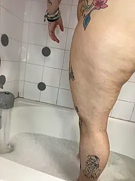 Snapshot of pircilla23 chatting on 10-30-25, 02:14 pircilla23 online show from 10-30-25, 02:14