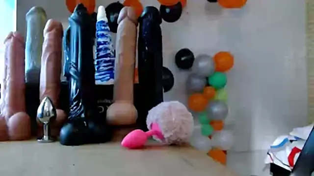 smithdara online show from 10-27-25, 08:10