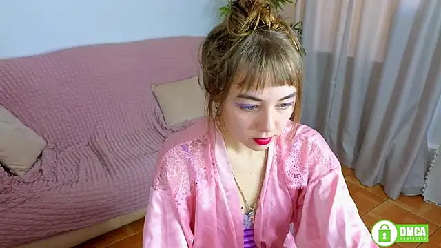 Hello Vivienne online show from 09-11-25, 10:48