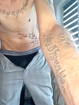 boysexy350 online show from 04-10-26, 08:21