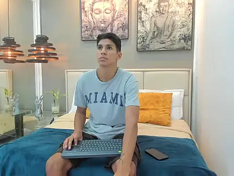 kieran derek online show from 11-01-25, 03:24