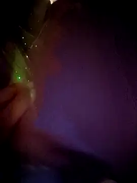 Snapshot of 6MataGarcia chatting on 10-17-25, 03:32 6MataGarcia online show from 10-17-25, 03:32