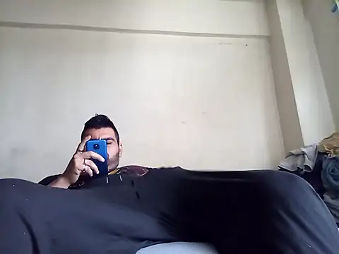 Snapshot of 6MataGarcia chatting on 12-11-24, 04:31 6MataGarcia online show from 12-11-24, 04:31