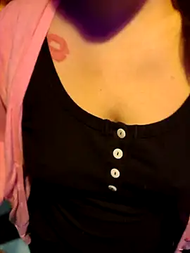 Iitaniee online show from 05-14-26, 02:25