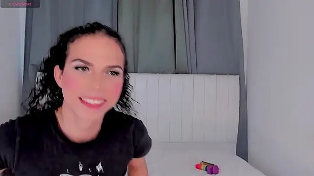 Snapshot of gatitavenecis chatting on 09-26-25, 05:09 gatitavenecis online show from 09-26-25, 05:09