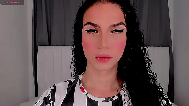 Snapshot of gatitavenecis chatting on 09-20-25, 01:16 gatitavenecis online show from 09-20-25, 01:16
