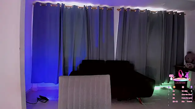 gatitavenecis online show from 04-14-26, 08:03