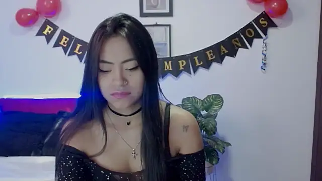 Snapshot of NatalyEscobar_lx chatting on 03-26-26, 01:42 NatalyEscobar lx online show from 03-26-26, 01:42