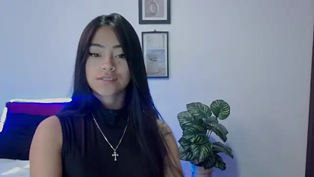Snapshot of NatalyEscobar_lx chatting on 03-24-26, 02:06 NatalyEscobar lx online show from 03-24-26, 02:06