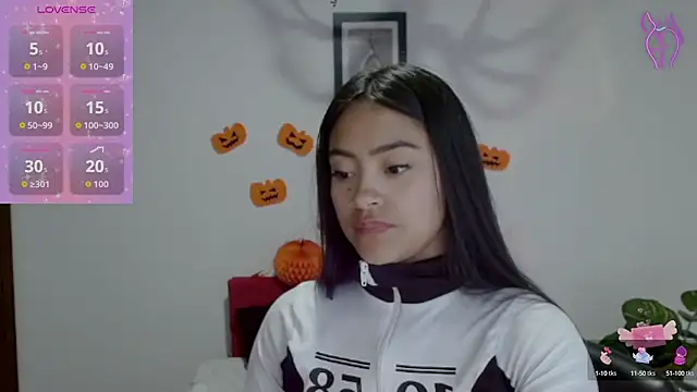 NatalyEscobar lx online show from 10-04-25, 01:01