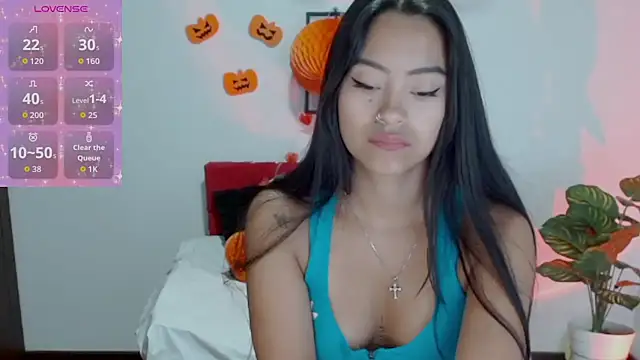 NatalyEscobar lx online show from 10-17-25, 12:40