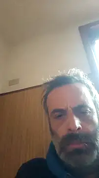 Snapshot of Gianlucazeis chatting on 01-13-26, 03:16 Gianlucazeis online show from 01-13-26, 03:16