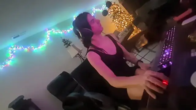 Brooooooke online show from 12-29-24, 10:12