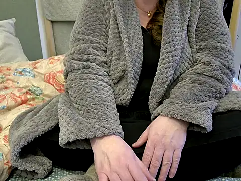 MarthaBriest online show from 02-10-26, 07:51