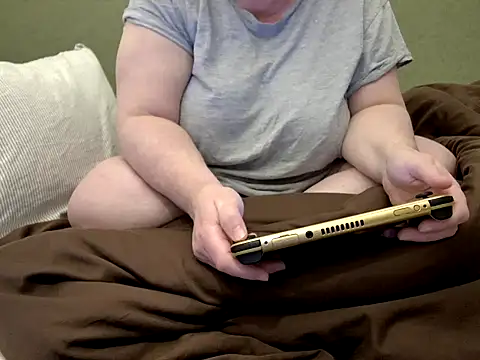 MarthaBriest online show from 03-28-26, 02:45