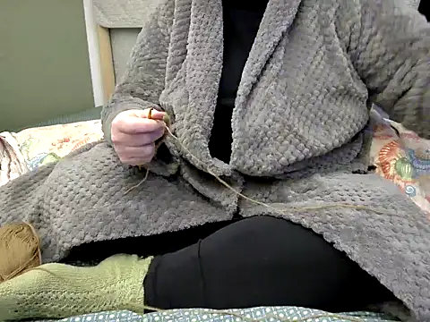 MarthaBriest online show from 12-18-25, 08:08