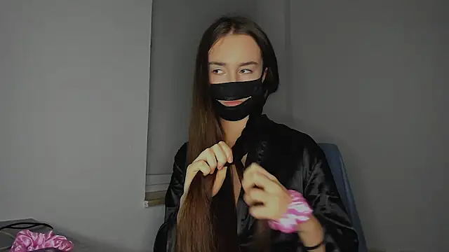 AngelinaAdderly online show from 04-19-26, 06:43