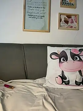 stefania lerner online show from 05-07-26, 01:47