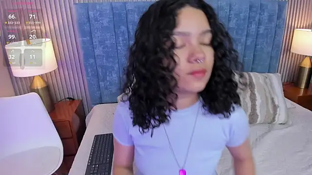 pretty sunlight  online show from 12-19-25, 01:42