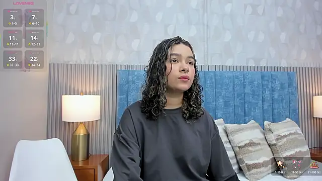 pretty sunlight  online show from 02-04-26, 01:22