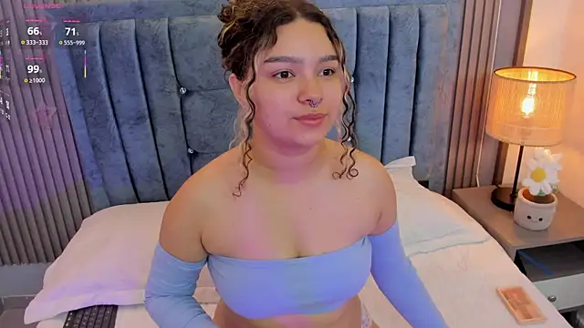 Snapshot of pretty_sunlight_ chatting on 07-17-26, 12:19 pretty sunlight online show from 07-17-26, 12:19
