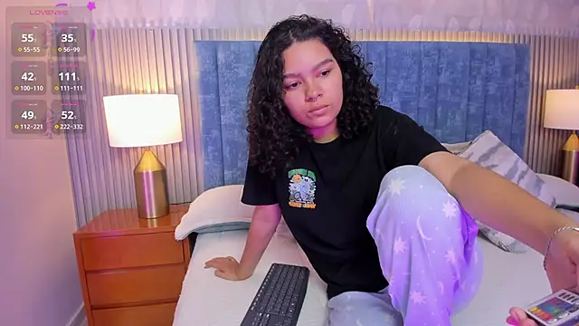 pretty sunlight  online show from 11-11-25, 02:06