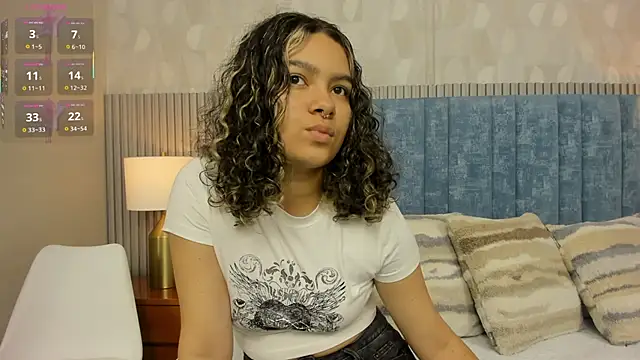 pretty sunlight  online show from 02-05-26, 01:23