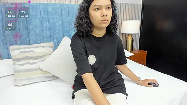 pretty sunlight  online show from 11-08-25, 01:31