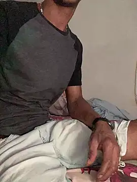 Johnras121 online show from 03-25-26, 02:33