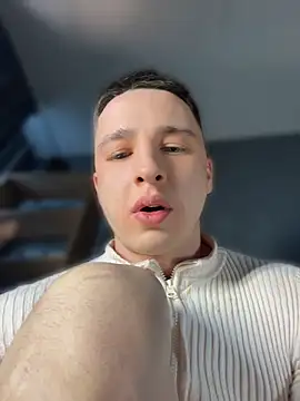 Hungry  Puppy online show from 04-07-26, 02:41