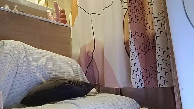 Hungry  Puppy online show from 09-26-25, 12:39