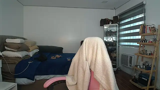 Snapshot of aya_saki chatting on 09-24-25, 08:21 aya saki online show from 09-24-25, 08:21