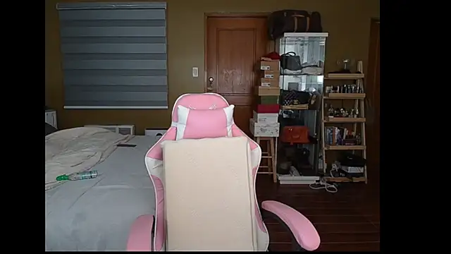 Snapshot of aya_saki chatting on 01-19-25, 02:28 aya saki online show from 01-19-25, 02:28