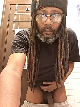 Snapshot of Dabestyet98 chatting on 11-19-25, 08:36 Dabestyet98 online show from 11-19-25, 08:36