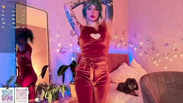 lavenderluxe online show from 05-13-26, 06:59