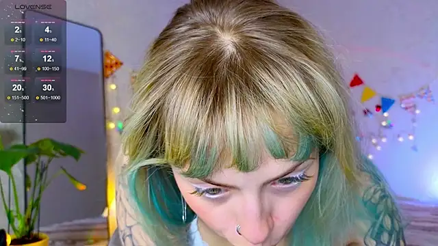 lavenderluxe online show from 11-26-25, 12:49