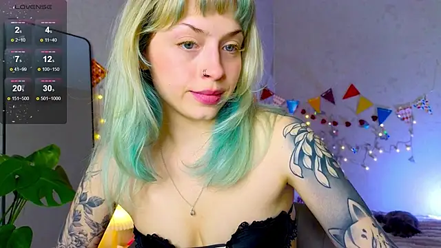 lavenderluxe online show from 11-23-25, 09:41