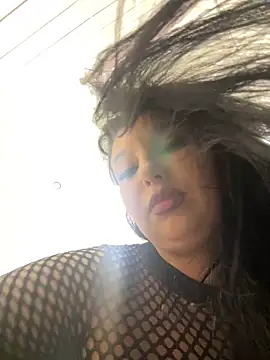 Snapshot of Tisha_Busty chatting on 02-26-25, 01:22 Tisha Busty online show from 02-26-25, 01:22