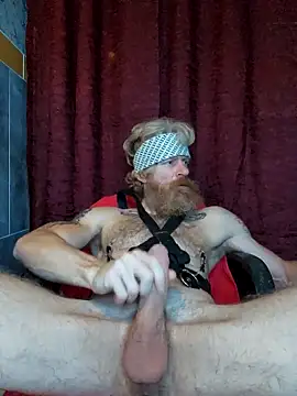 Gingerbeard40 online show from 12-18-25, 02:16