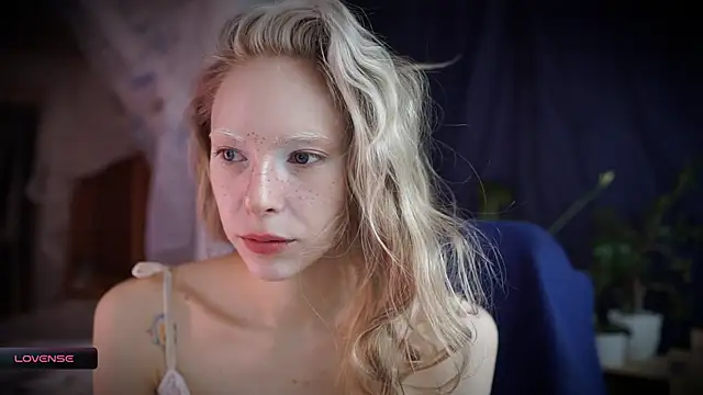  Phantom thread  online show from 10-22-25, 08:14