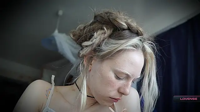  Phantom thread  online show from 03-15-26, 09:16