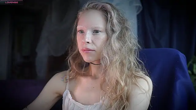  Phantom thread  online show from 04-07-26, 11:23
