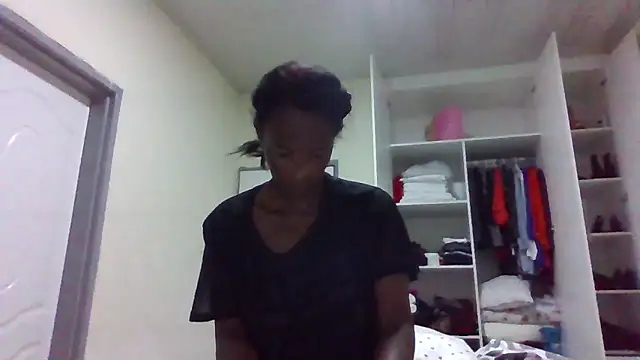 sweets 80 online show from 04-13-26, 03:54