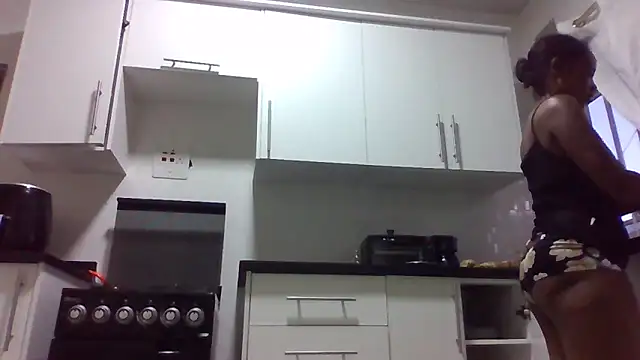 sweets 80 online show from 04-08-26, 04:03